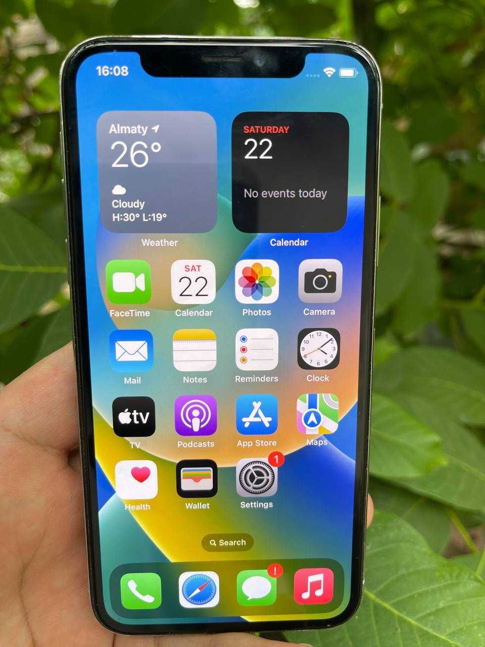 Смартфон iPhone X