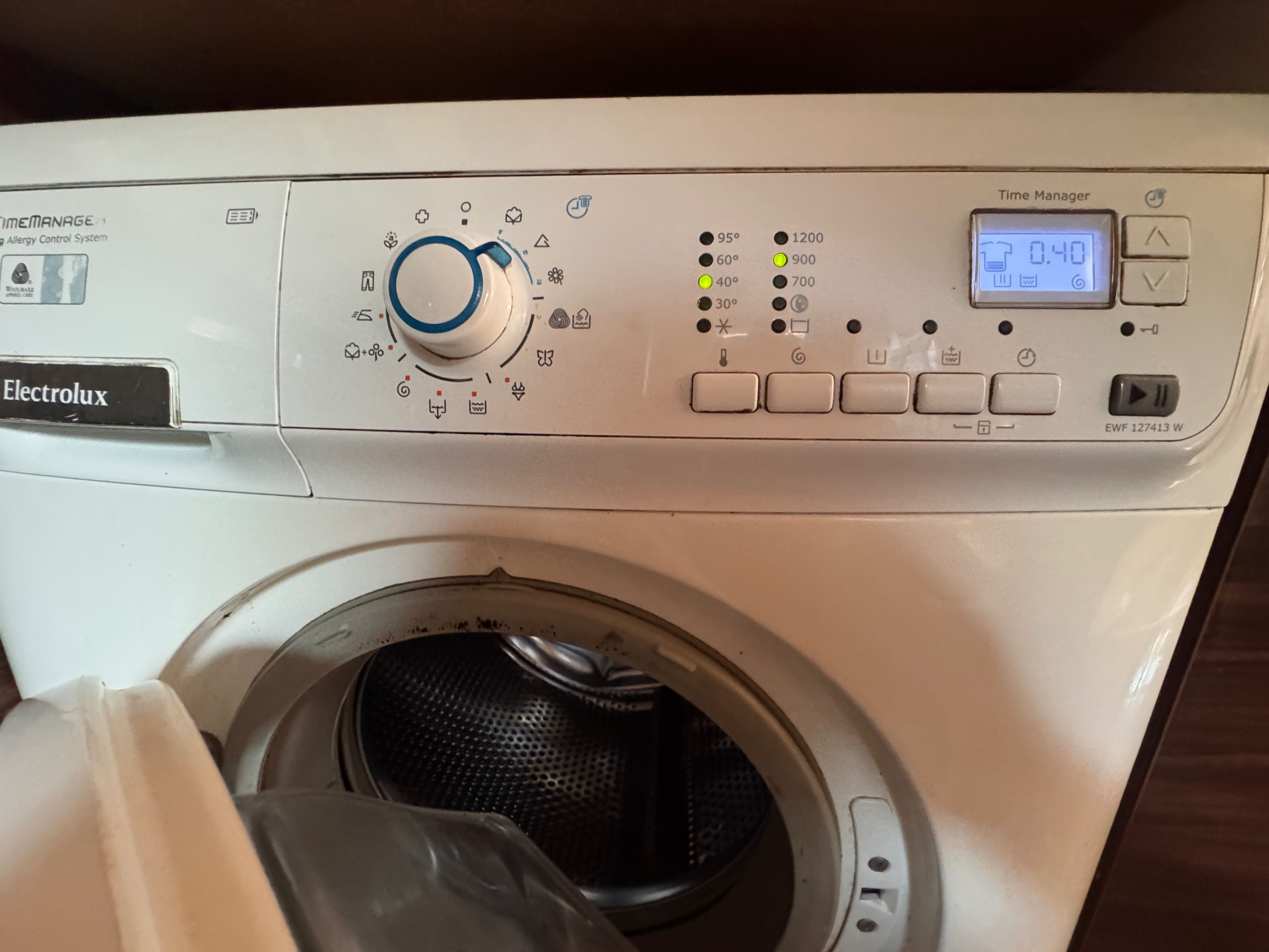 Пералня Electrolux