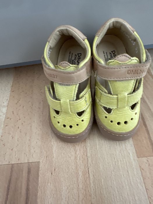 Sandale marime 21