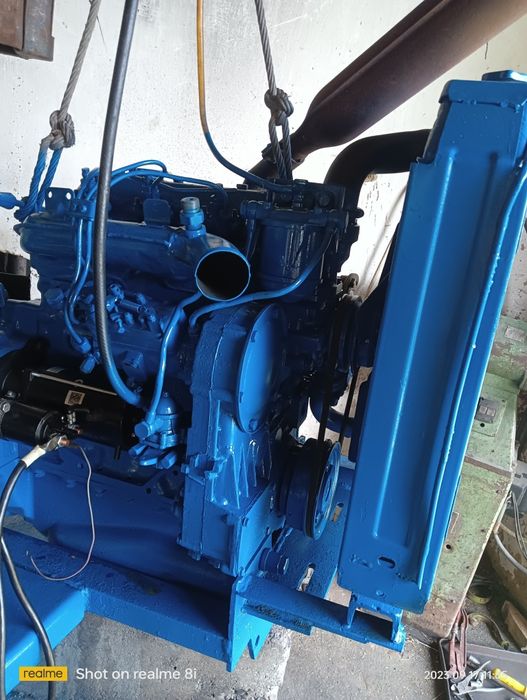 Vând motor pentru tractor 445