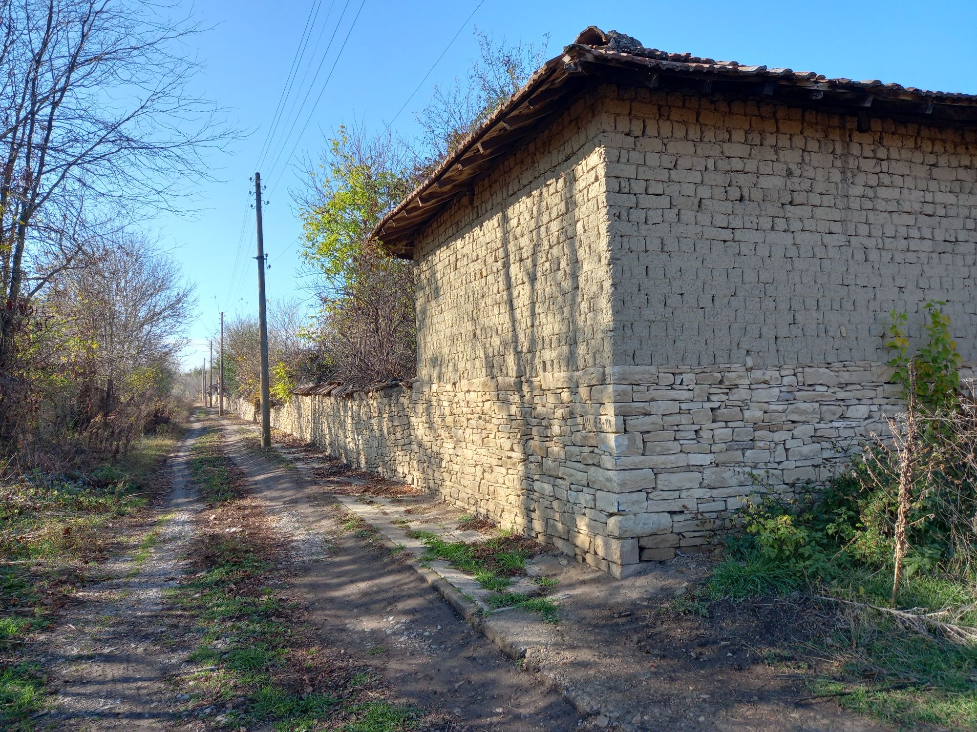 Продавам си къщата в село Обединение