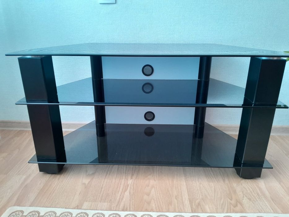 Тумба под телевизор