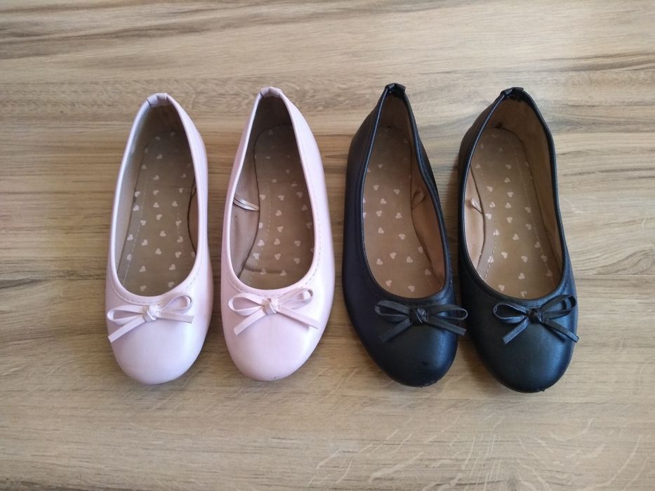 Черни балеринки 32 и 34 номер