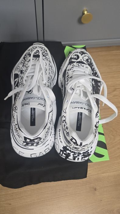 Dolce Gabbana Daymaster trainers,nr 39,noi,cutie, saculeti,piele