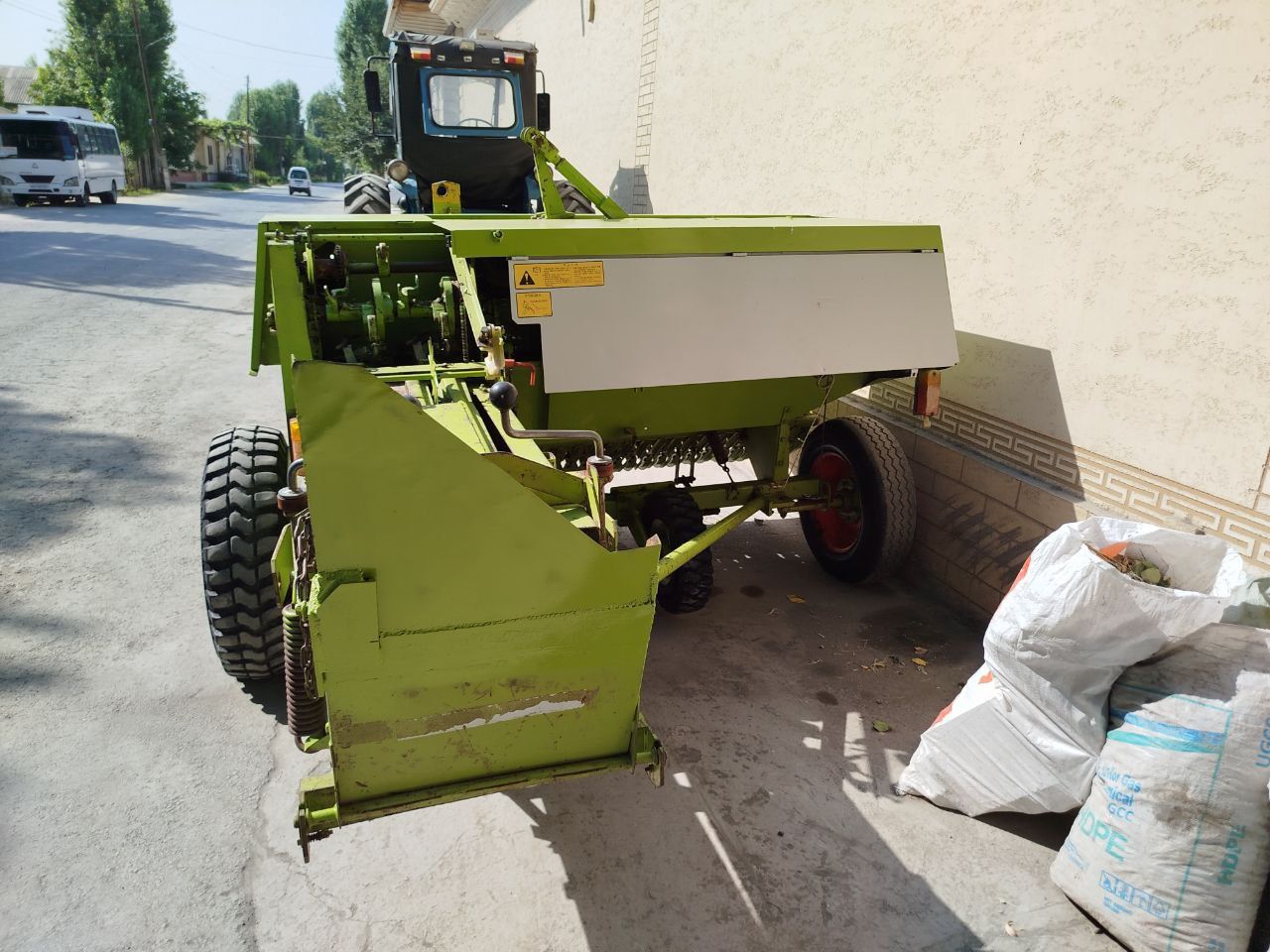 Claas markant 55 sotiladi. Ishga tayyor . Manzil qoqonda .