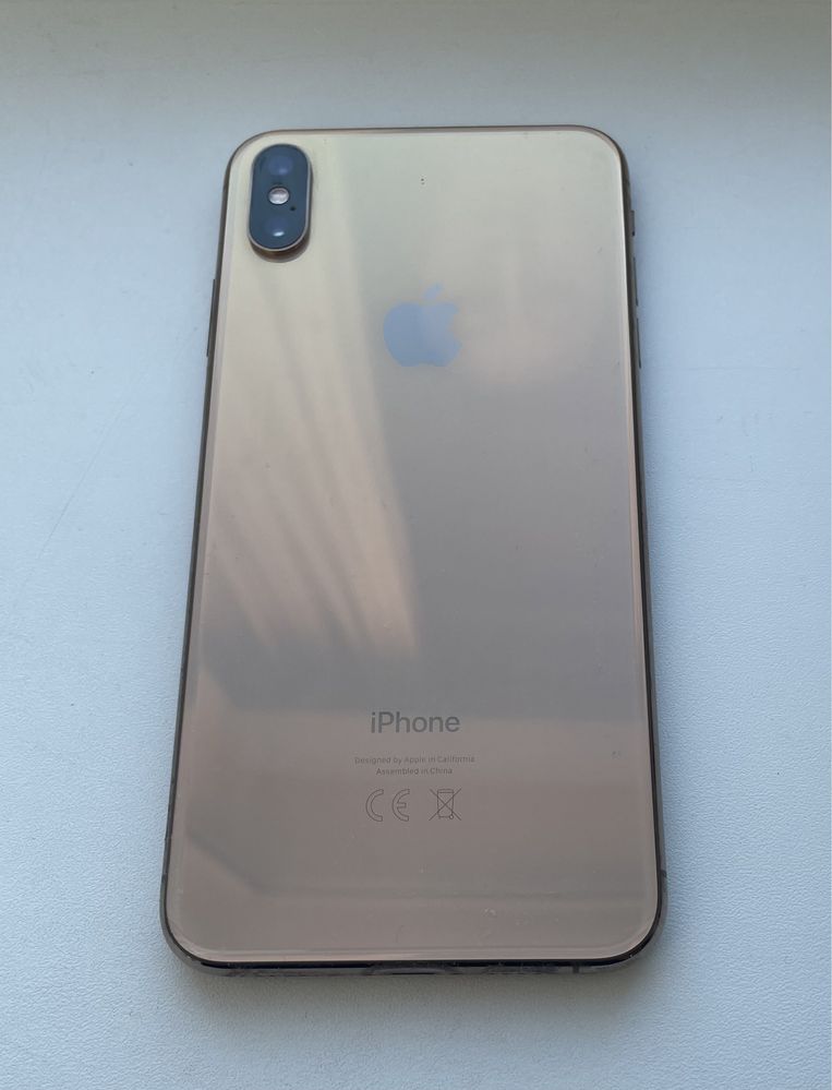 iPhone XS Max 256 гб в идеальном состоянии