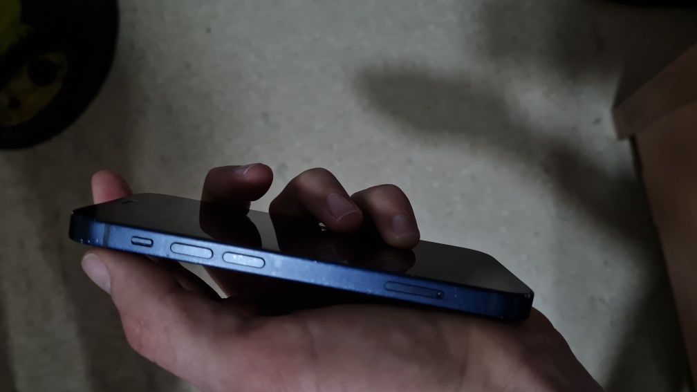 Iphone 12mini ideal