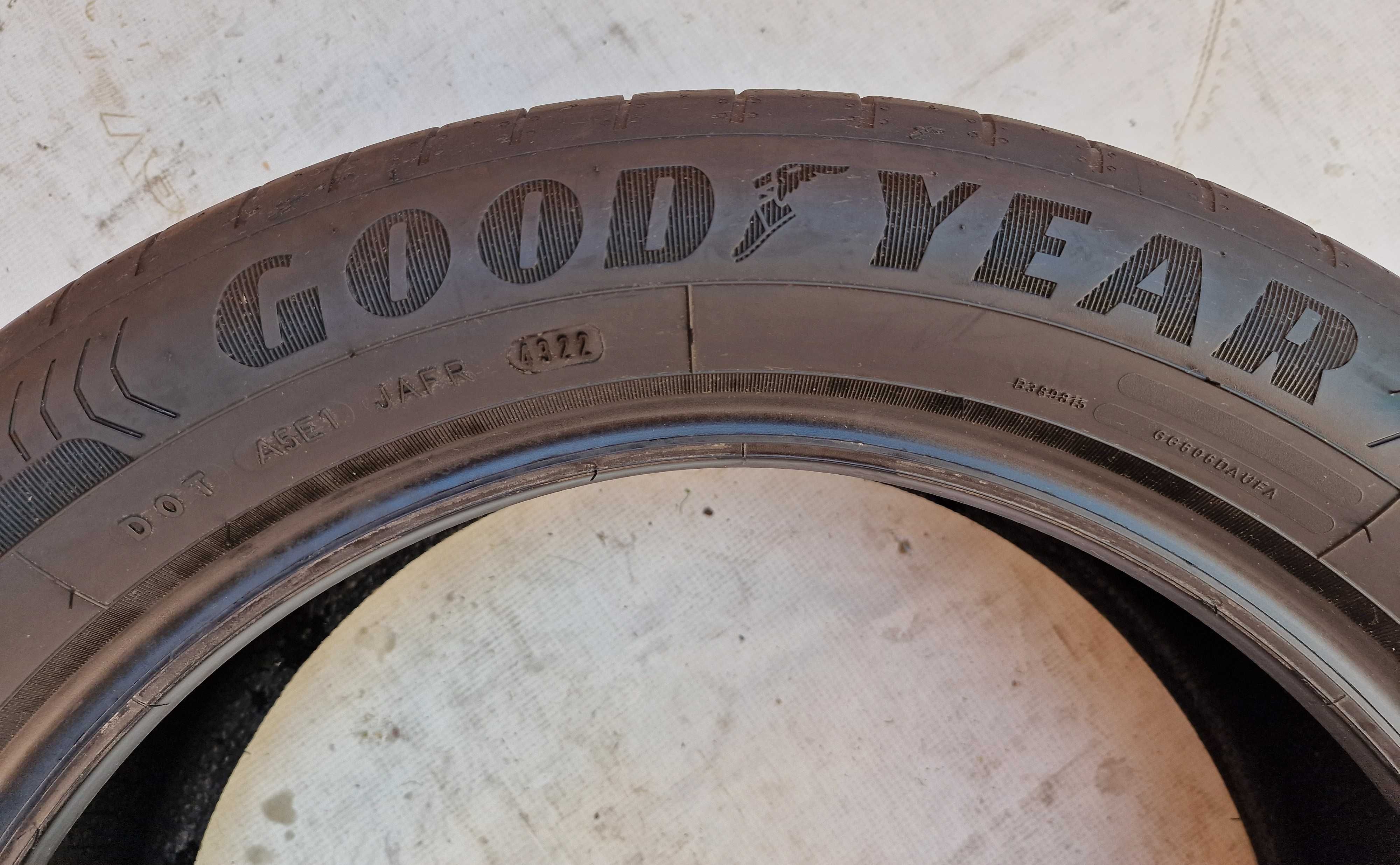 Anvelope 205/55/17 an 2022 vara GOODYEAR Efficient Grip Performance