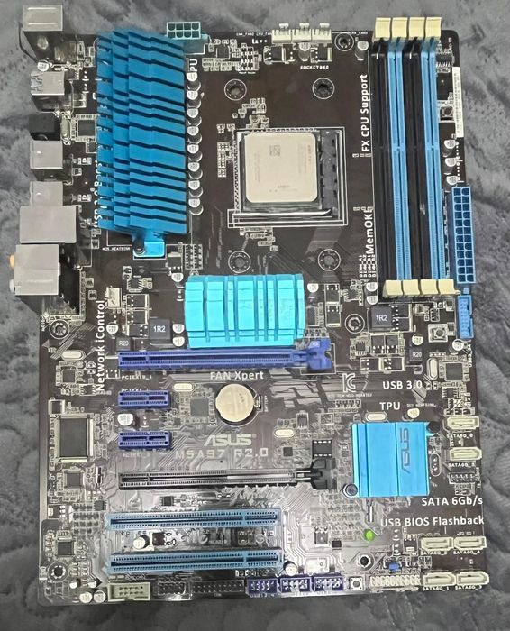 Kit pc ,procesor ,placa de baza ,RAM