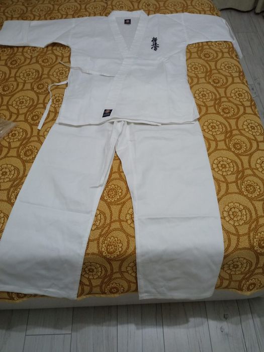 Кимоно для каратэ новое 100% хлопок Пакистан