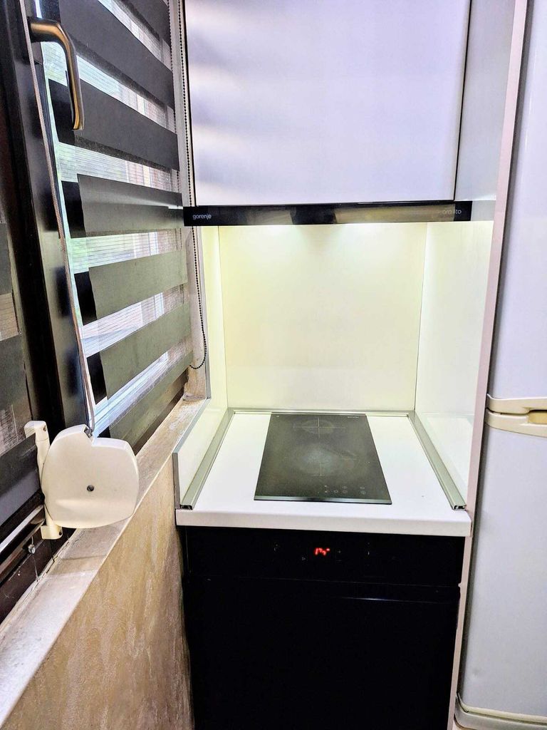 Продава се Тристаен апартамент в Пловдив, Гагарин - 93 кв.м за 1871 €/кв.м - Снимка #5