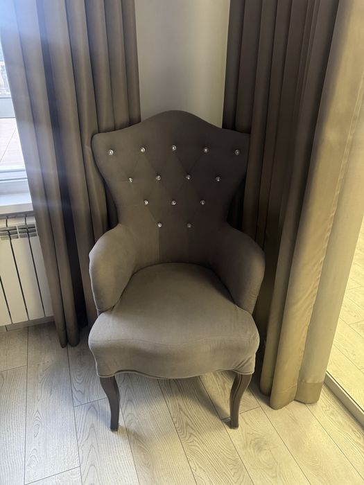 Удобные кресла-стулья