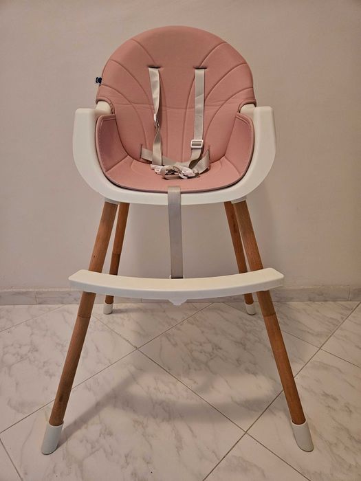 Бебешки стол за хранене
