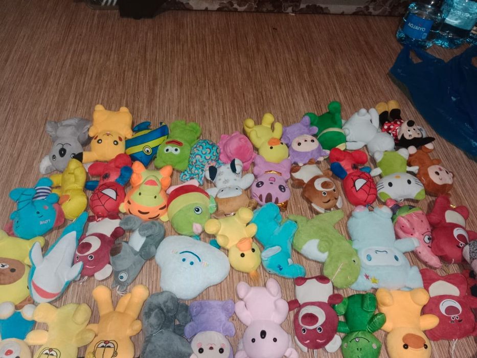 Игрушки новые по 500тг