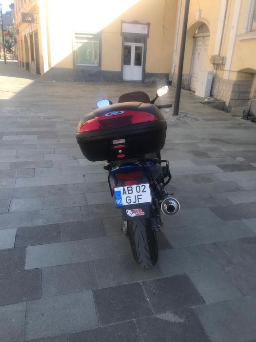 Vând Kawasaki ZR-7S 750cc, 2002, întreținută