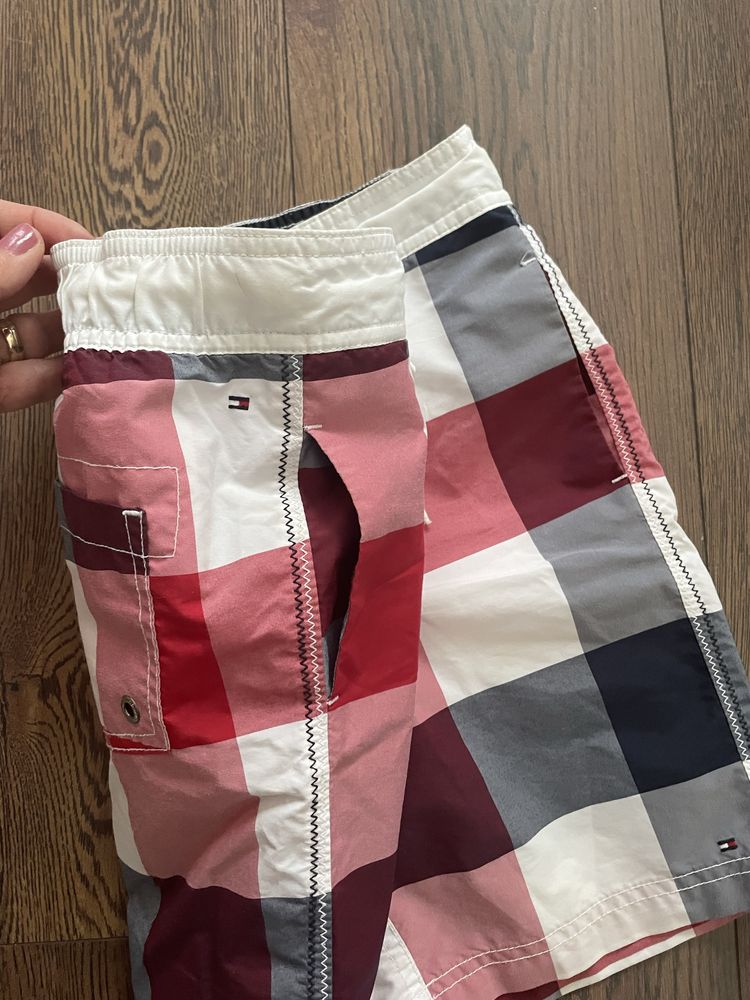 Pantaloni scurti copii  tommy hilfiger marime 10