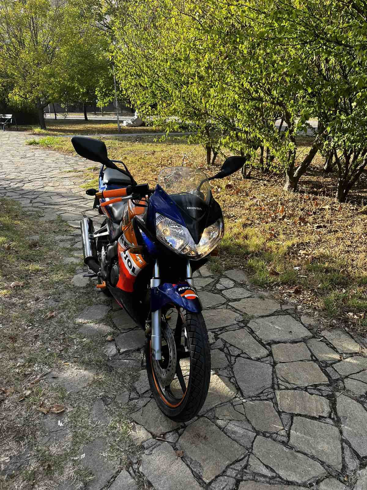 Мотор Хонда CBR 125R пистов