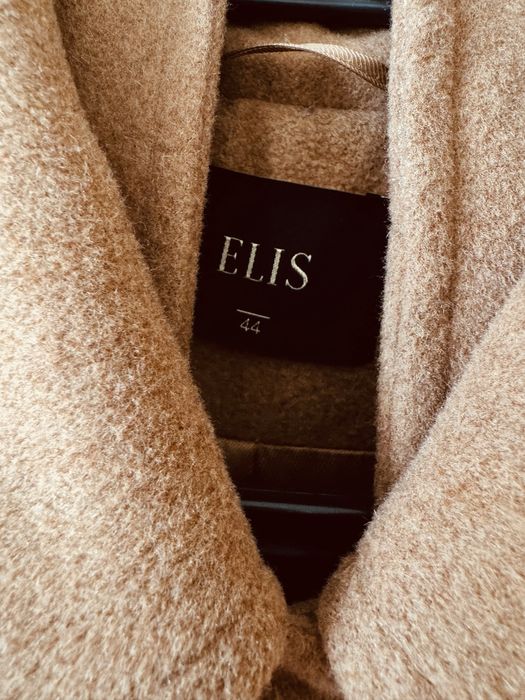 Пальто от Elis 44р