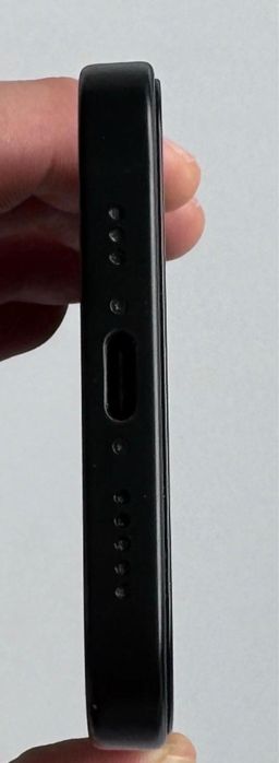 Vand Iphone 15 [impecabil]