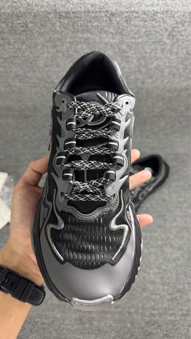 Adidasi sneakers Gucci