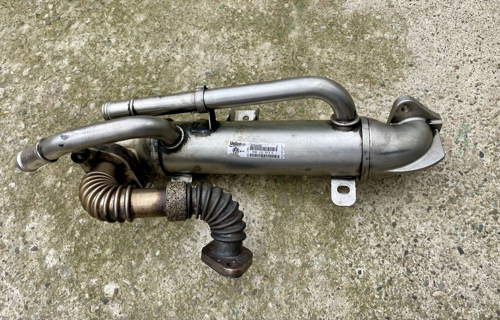 Răcitor gaze+conductă EGR Audi A4 B7 2.0 TDI Cod motor BPW