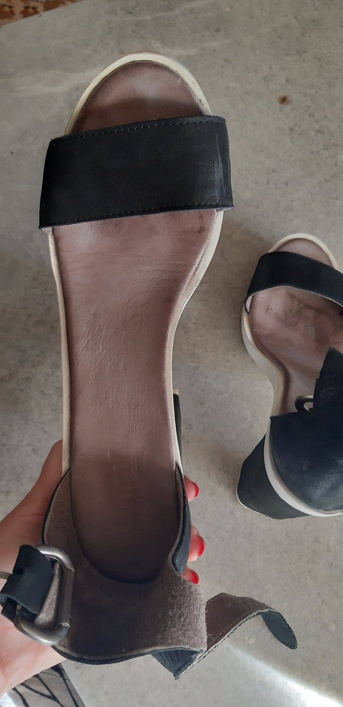 Дамски сандали естествена кожа