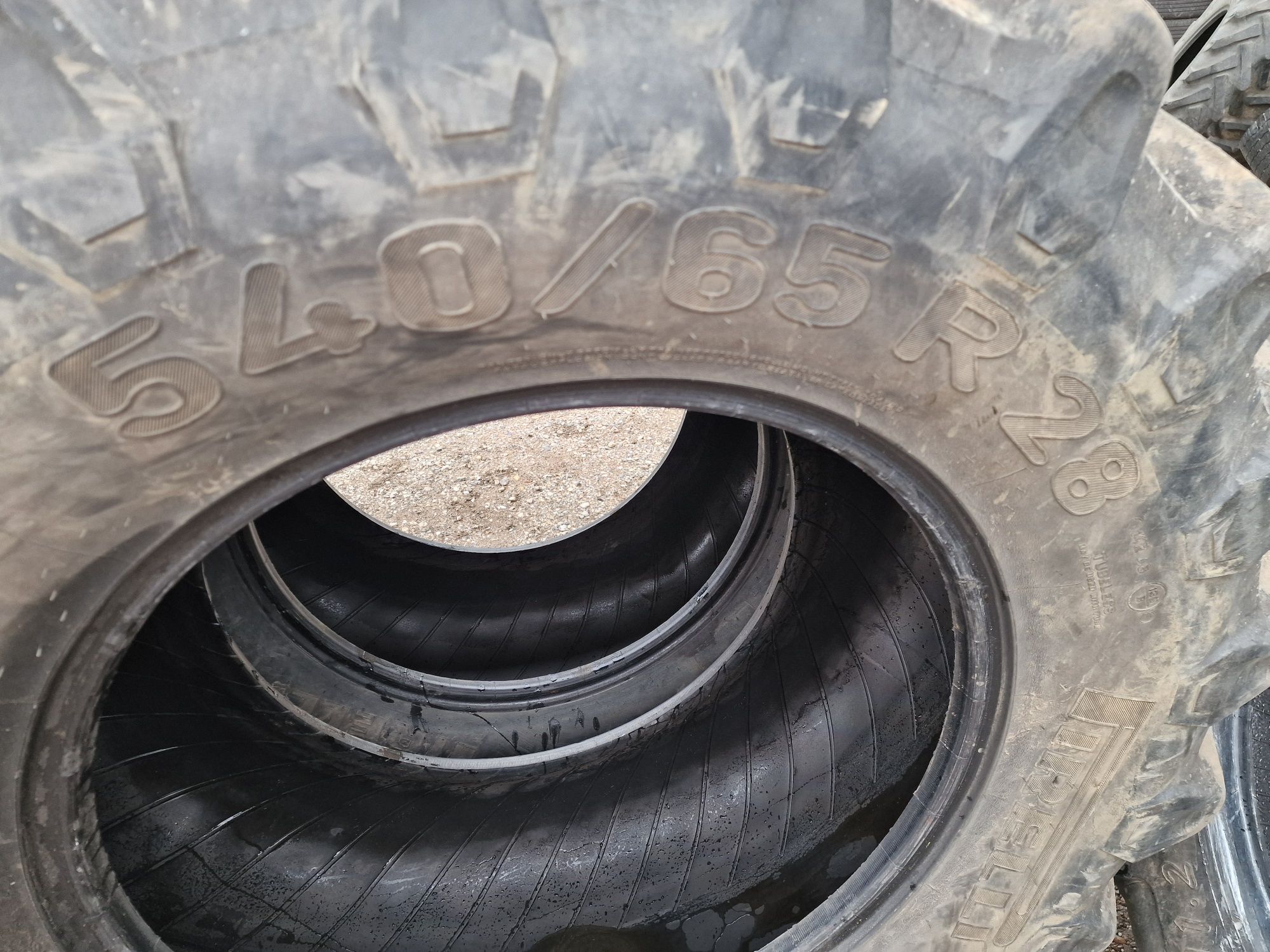 CAUCIUCURI agri 540/65R28 marca Pirelli