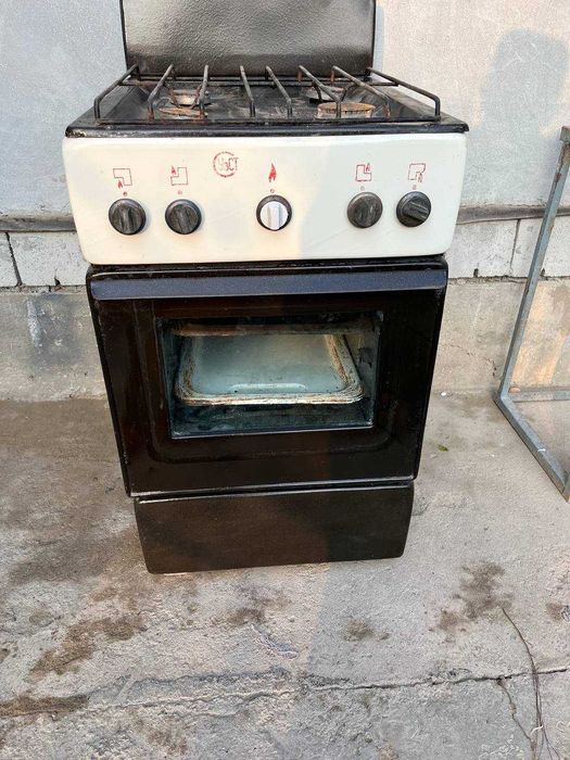 Gazplita va elektra plita