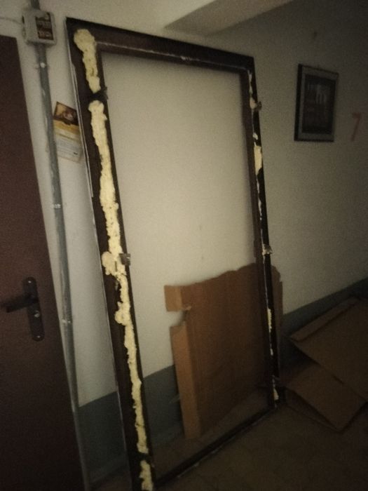 Продам дверь BRAZER