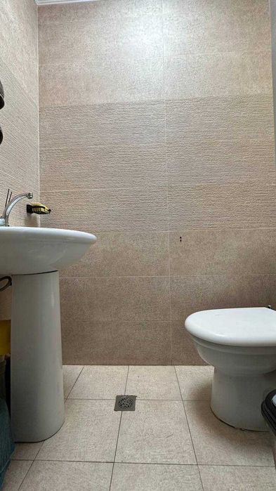 100 кв.м Кафе Офис Бутик Аптека Магазин Салон ул.А.Тимура Шахристанск.