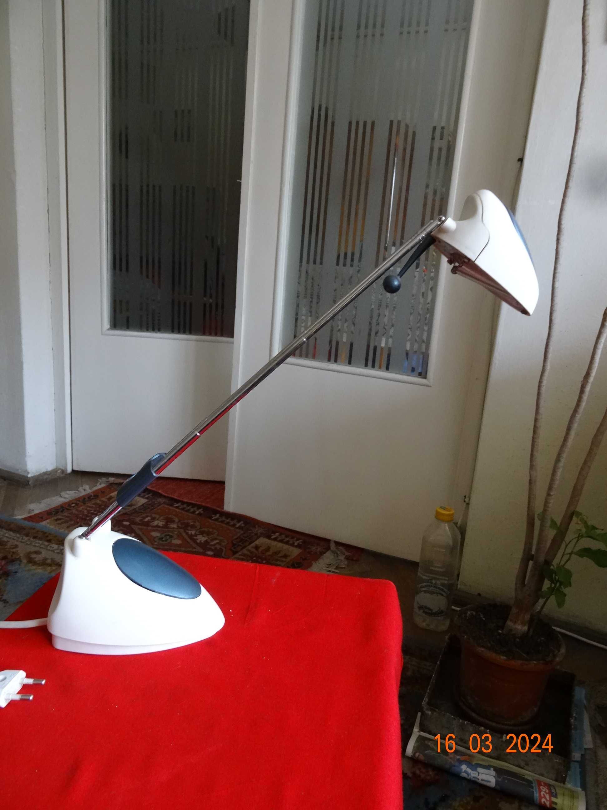 Lampa de birou reglabila