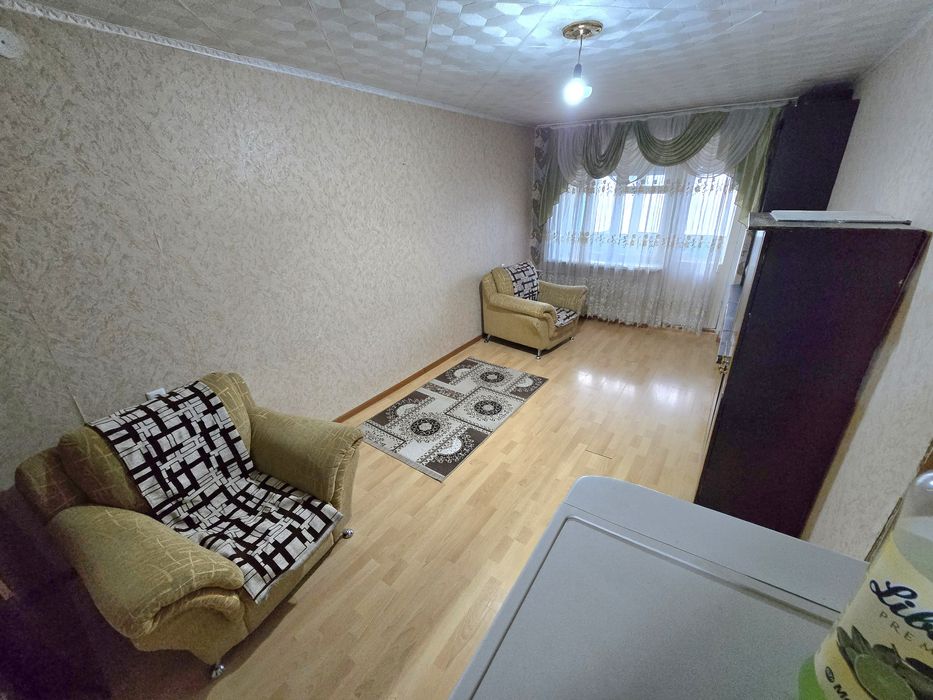 Продаётся 2-комнатная квартира в центре города в блочном