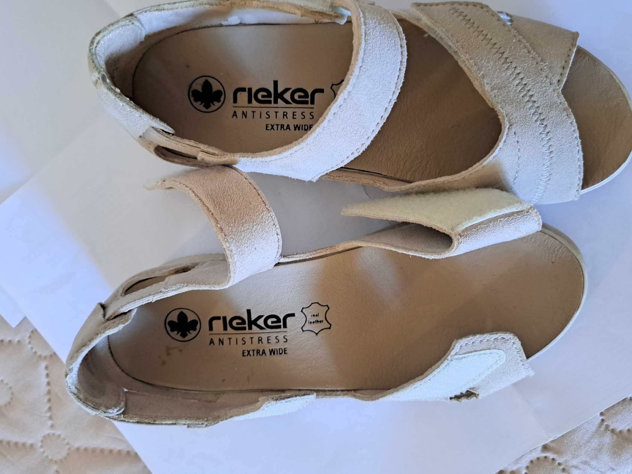 Сандали бежеви RIEKER №37,естествен велур