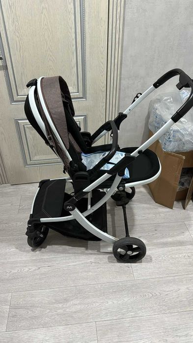 Детская коляска  б/у прогулочная