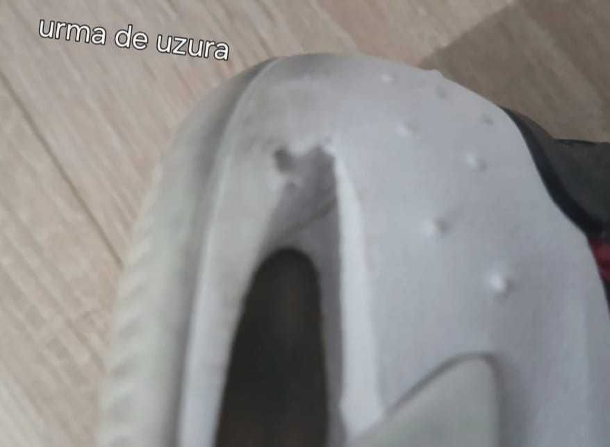 Jordan Max Aura 4
