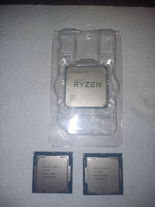 Vand procesoare i5 9500 , i3 8100, ryzen 3 1200