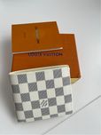 Louis vuitton wallet white