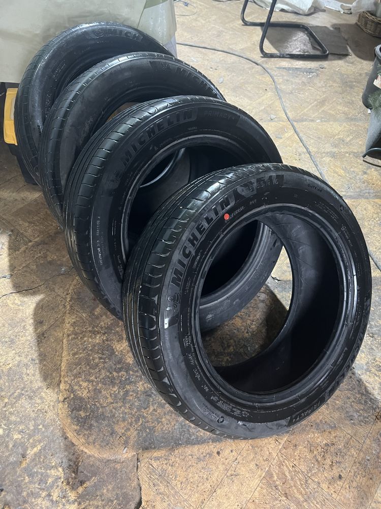 Продам летний комплект Michelin