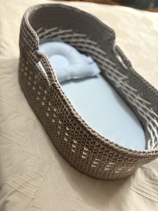 Chaqaloq uchun savat (lyulka) yengi