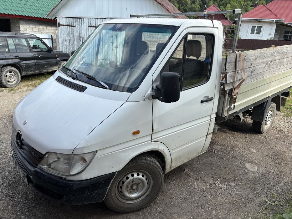 Mercedes-Benz Sprinter 2.2 manual