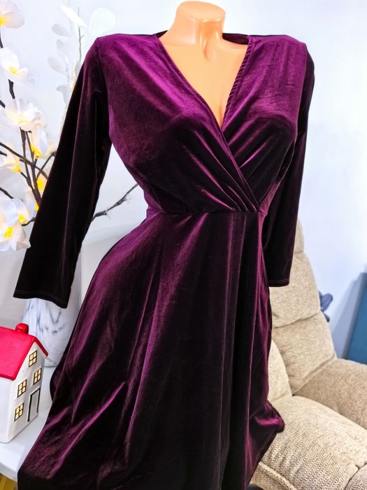 Rochie superbă catifea mărimea M nouă