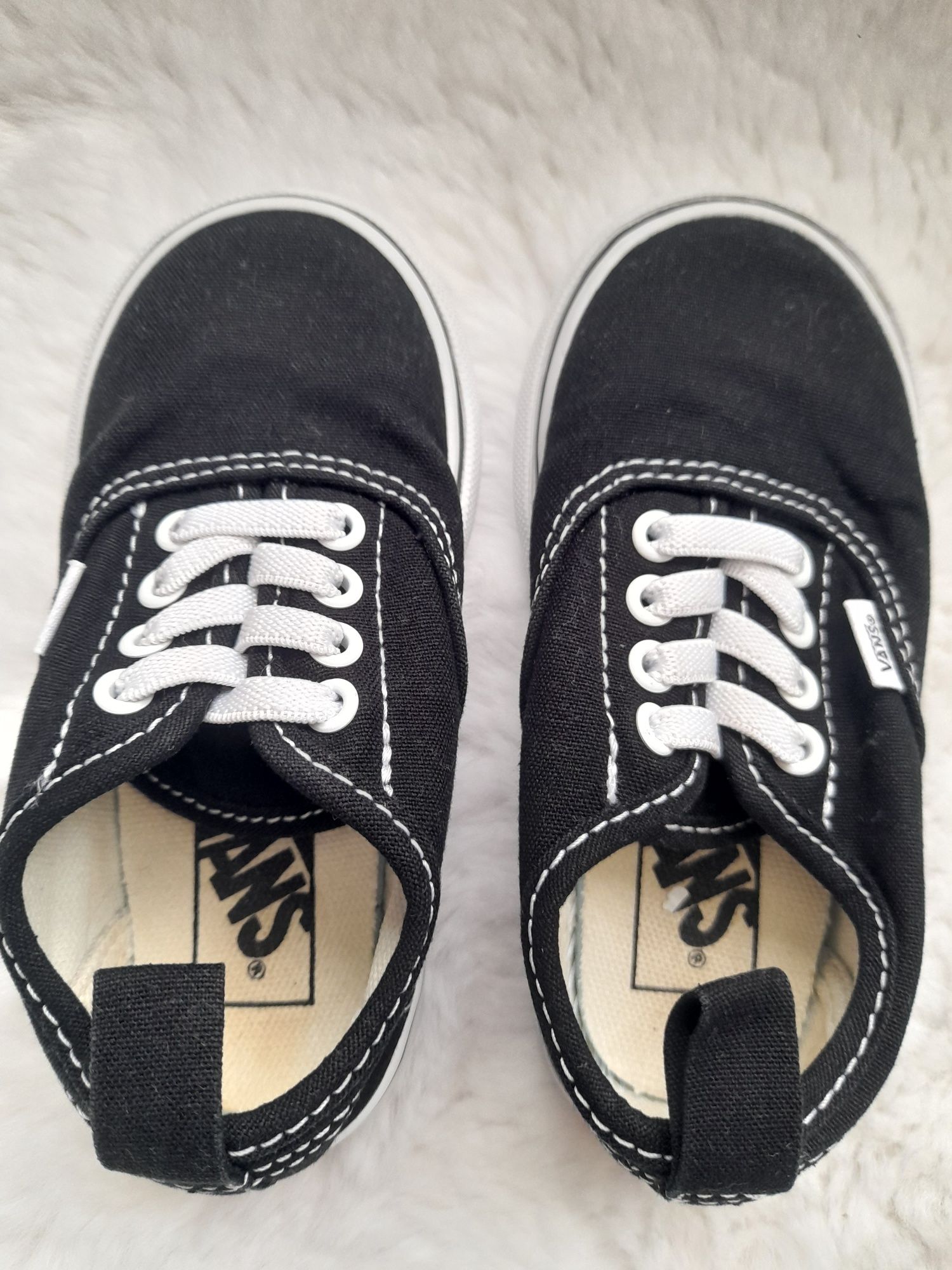 Детски ниски кецове Vans