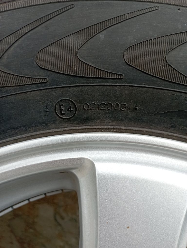 205/65R 15 ки с гумите