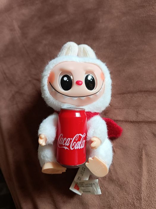 Лабубу Кока-кола