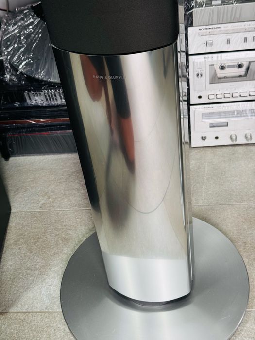 Boxe/coloane active cap de serie BANG&OLUFSEN BeoLab1, 185cm inălțime