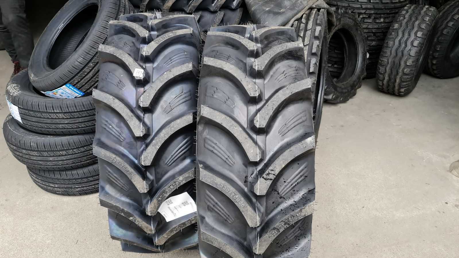 Anvelope noi OZKA 320/70R20 cauciucuri radiale pentru tractor fata