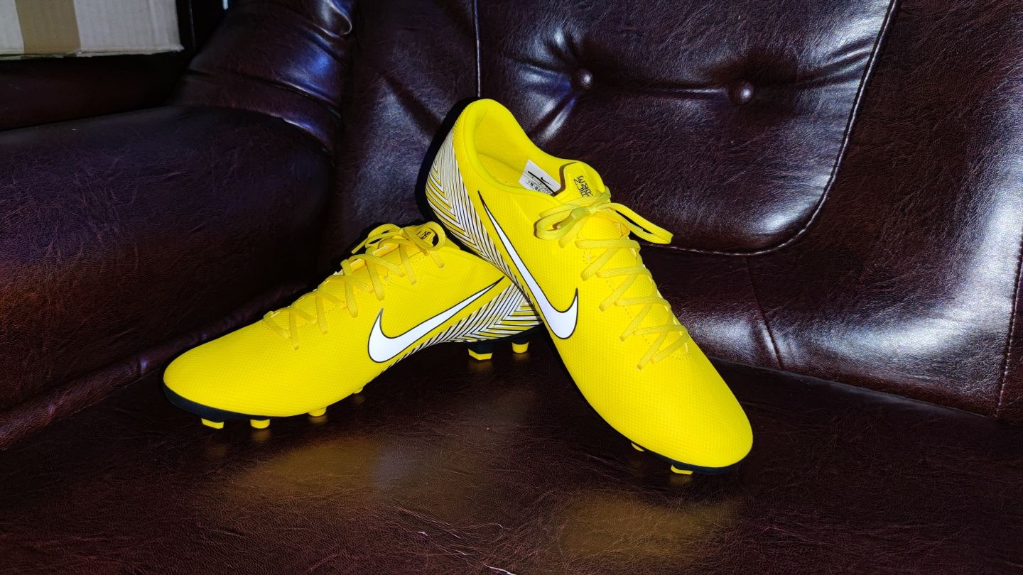 Ghete de fotbal Nike Mercurial Neymar