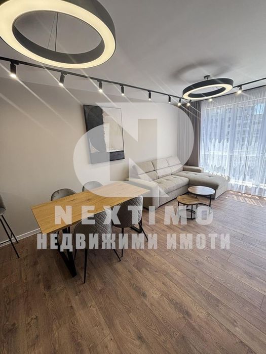Продава се Тристаен апартамент в Пловдив, Тракия - 105 кв.м за 1810 €/кв.м - Снимка #1