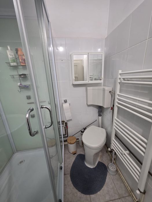Apartament spațios la casa