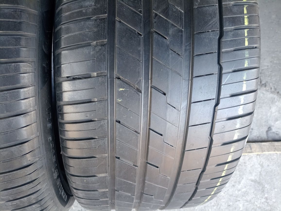 2 anvelope RunFlat de vara Hankook 305/40 R20 dot 2520
